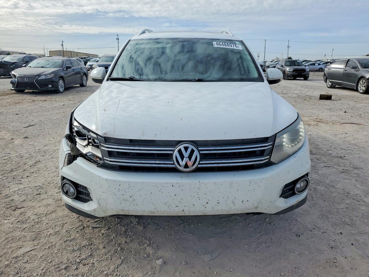 2017 Volkswagen Tiguan Sel - Image 5