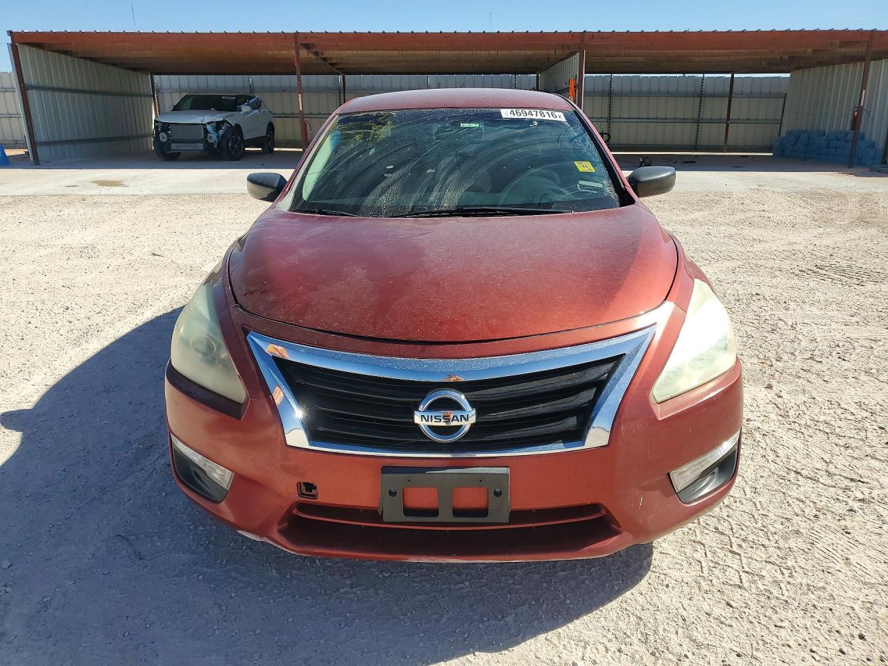 2014 Nissan Altima 2.5 S - Image 5