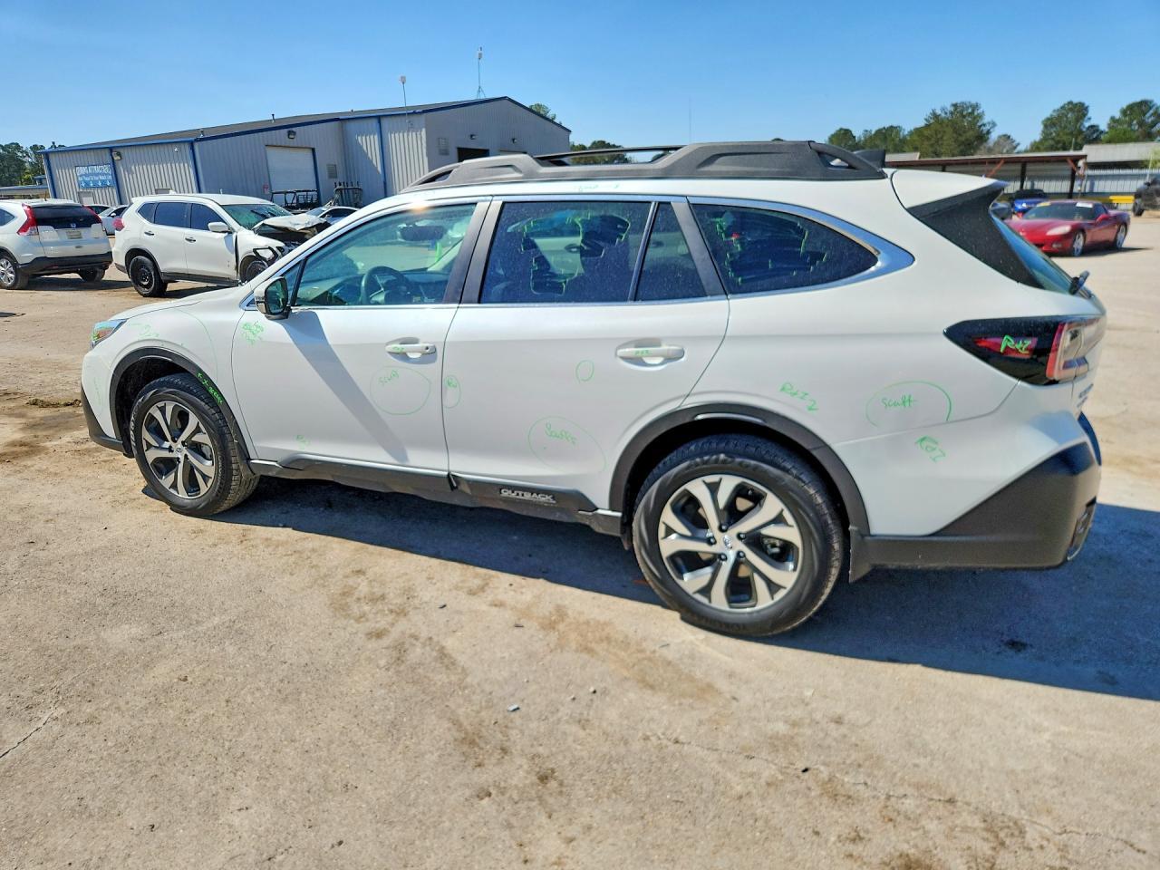 2020 Subaru Outback Limited - Фото 2