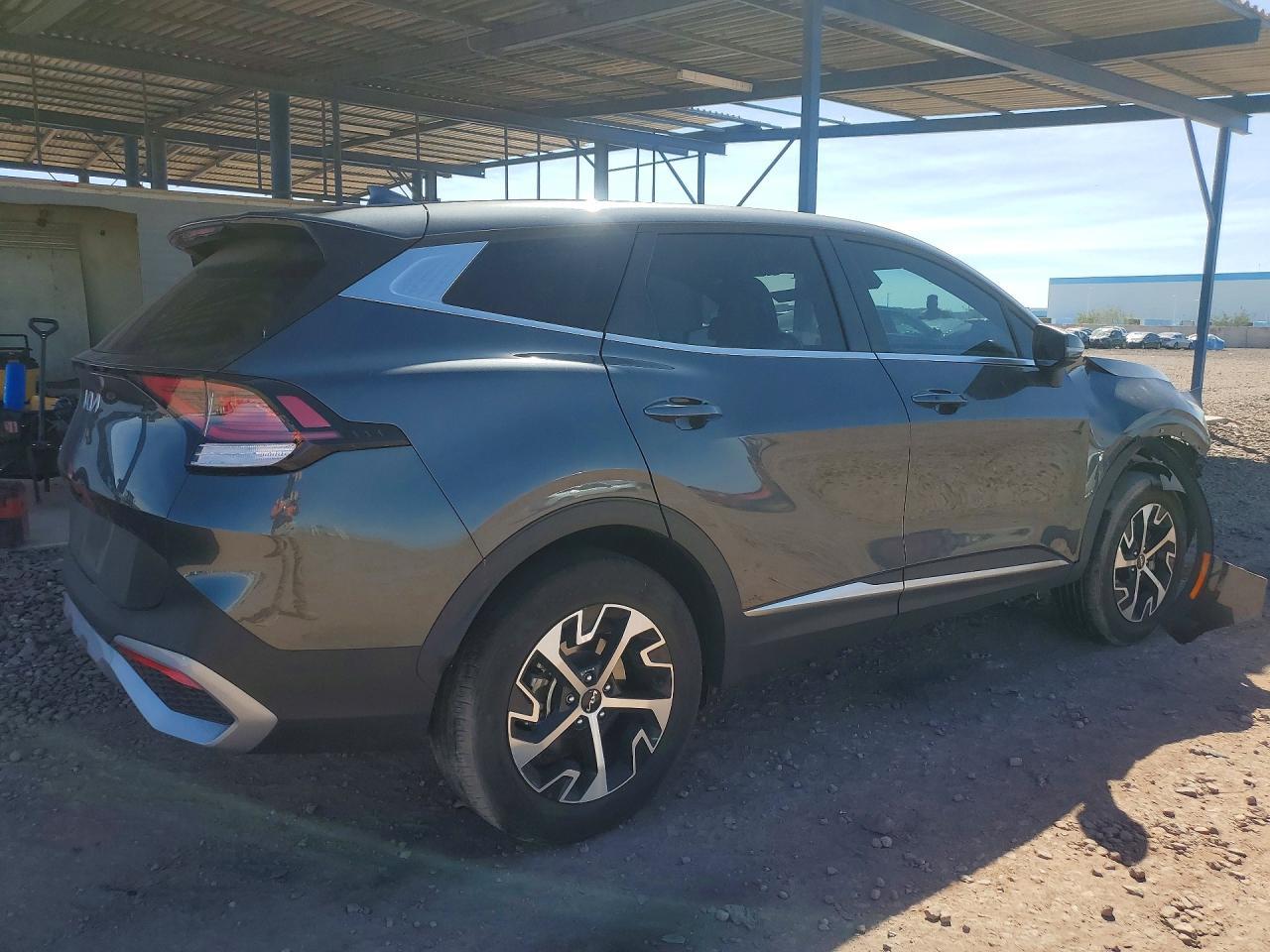 2023 Kia Sportage Ex - Image 3