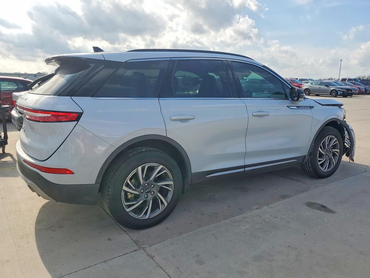 2025 Lincoln Corsair Premiere - Image 3