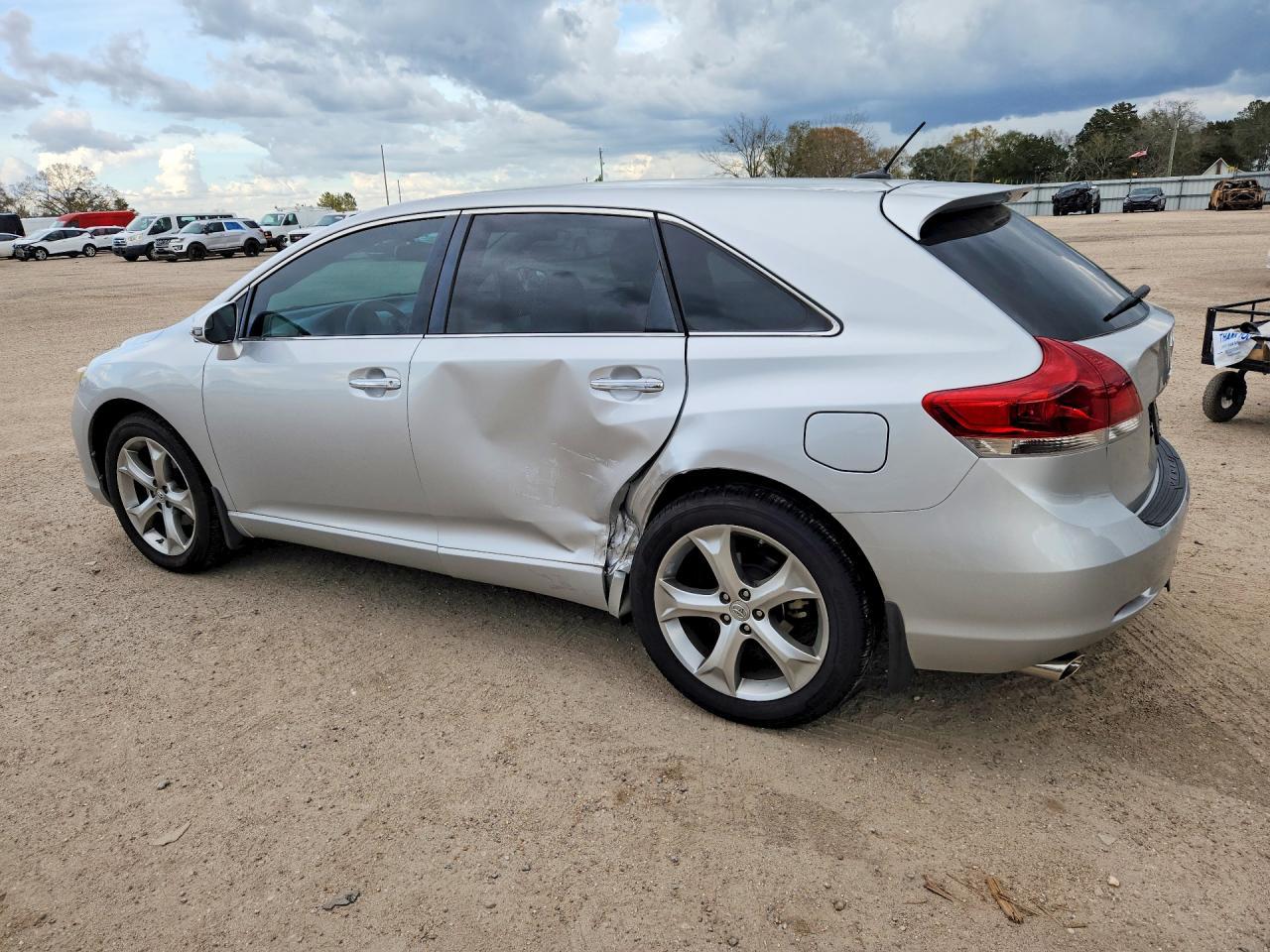 2014 Toyota Venza Xle - Фото 2
