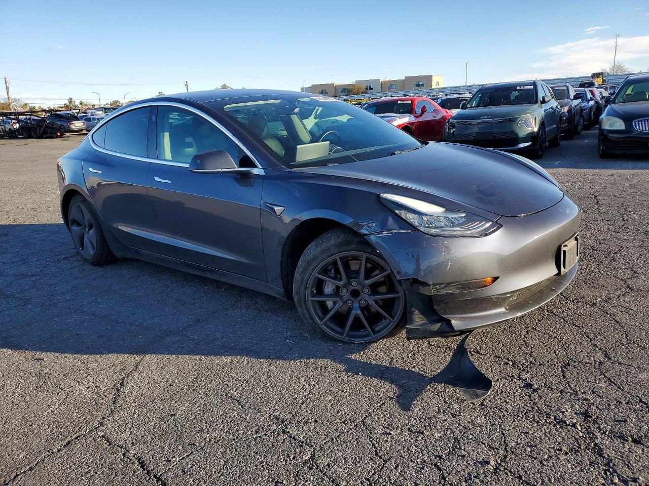 2020 Tesla Model 3 - Image 4
