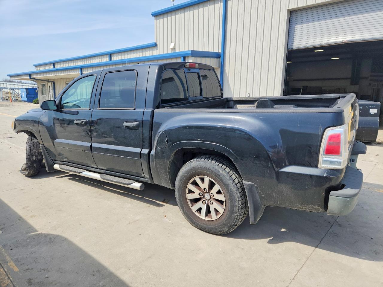 2008 Mitsubishi Raider Ls - Фото 2
