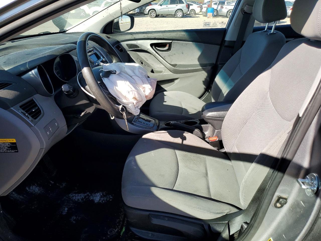 2013 Hyundai Elantra - Фото 7