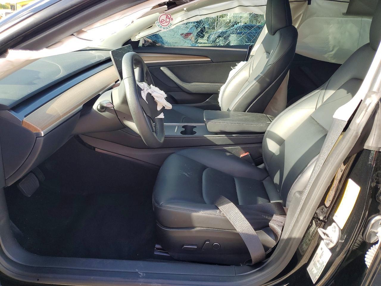 2023 Tesla Model 3 - Фото 7