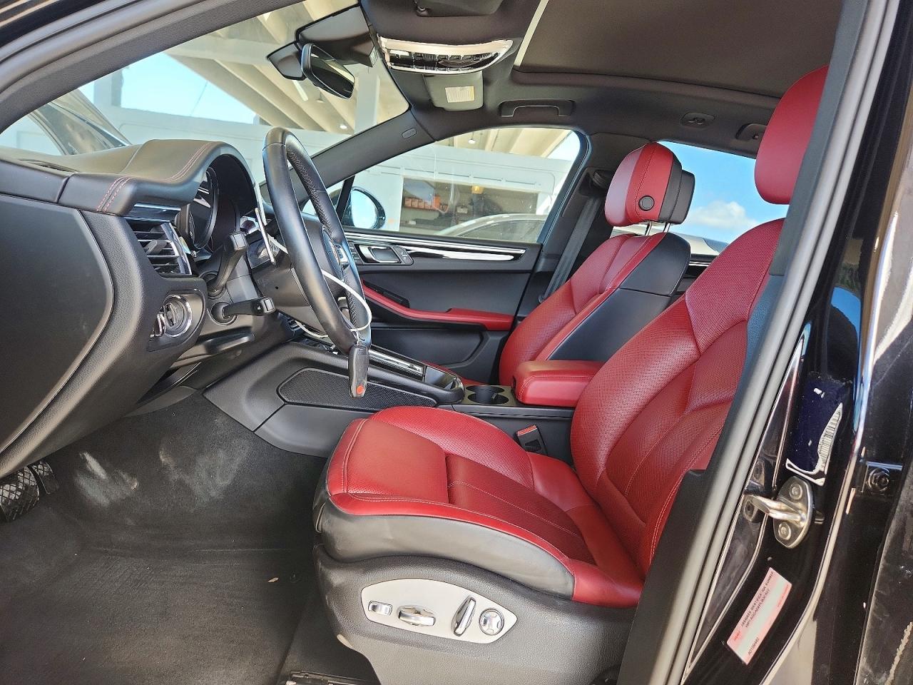 2023 Porsche Macan S - Фото 7