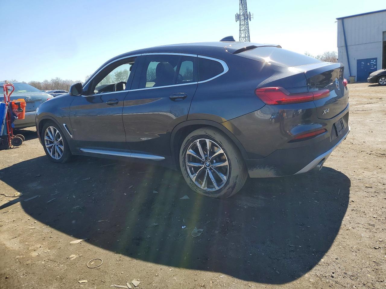 2019 BMW X4 xDrive30I - Image 2