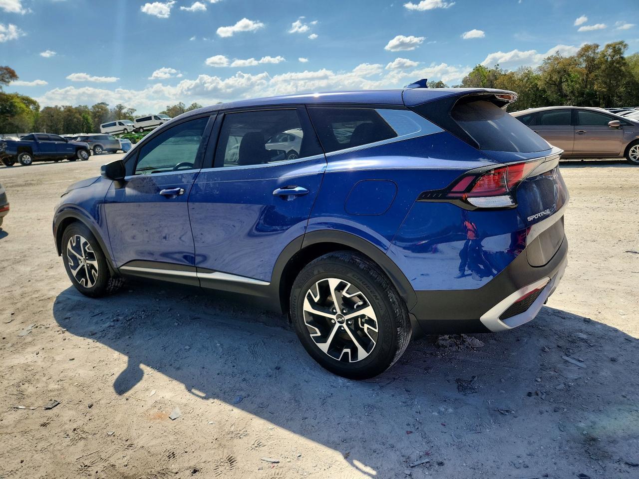 2023 Kia Sportage Ex - Фото 2