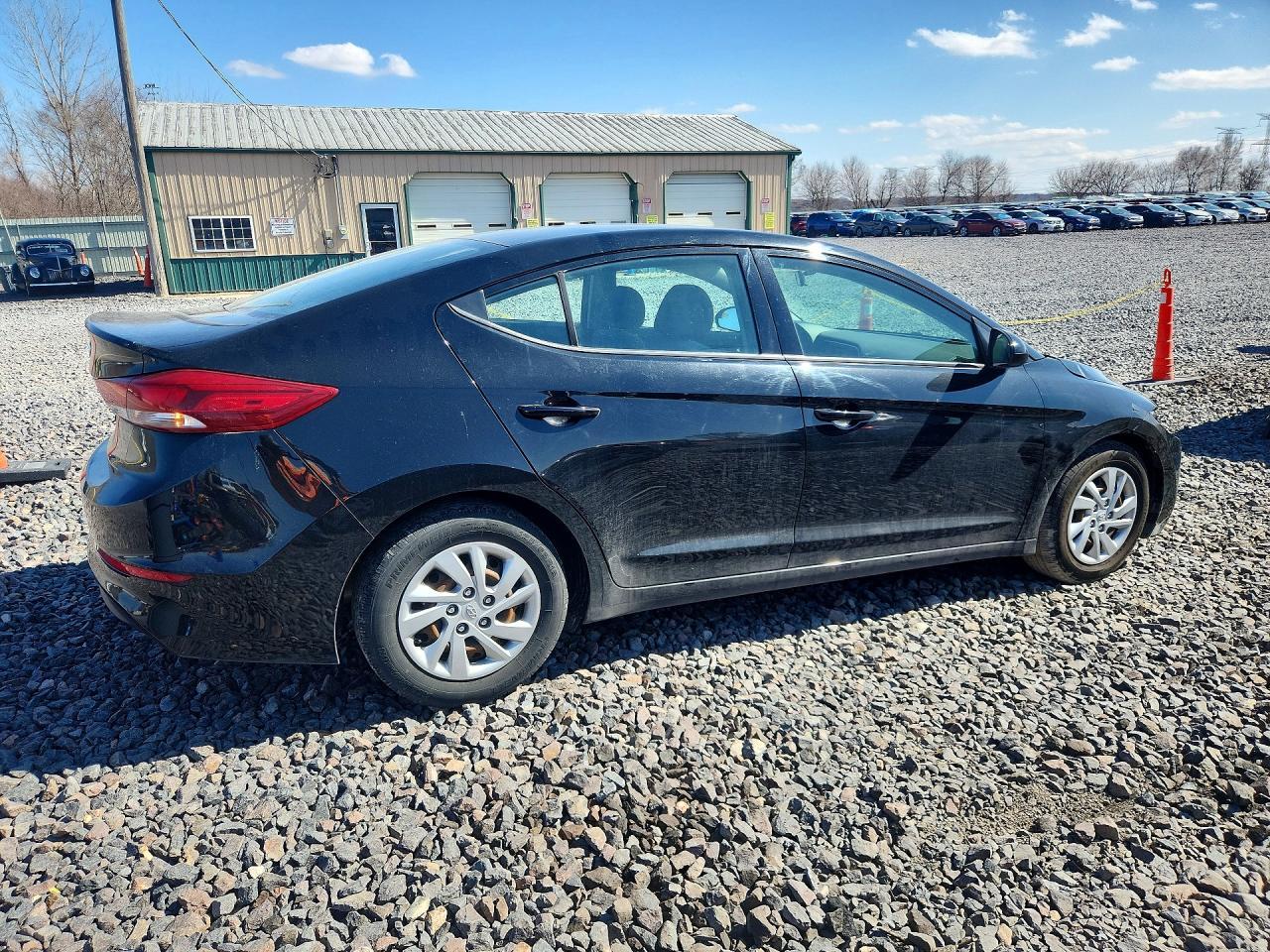 2018 Hyundai Elantra Se - Фото 3