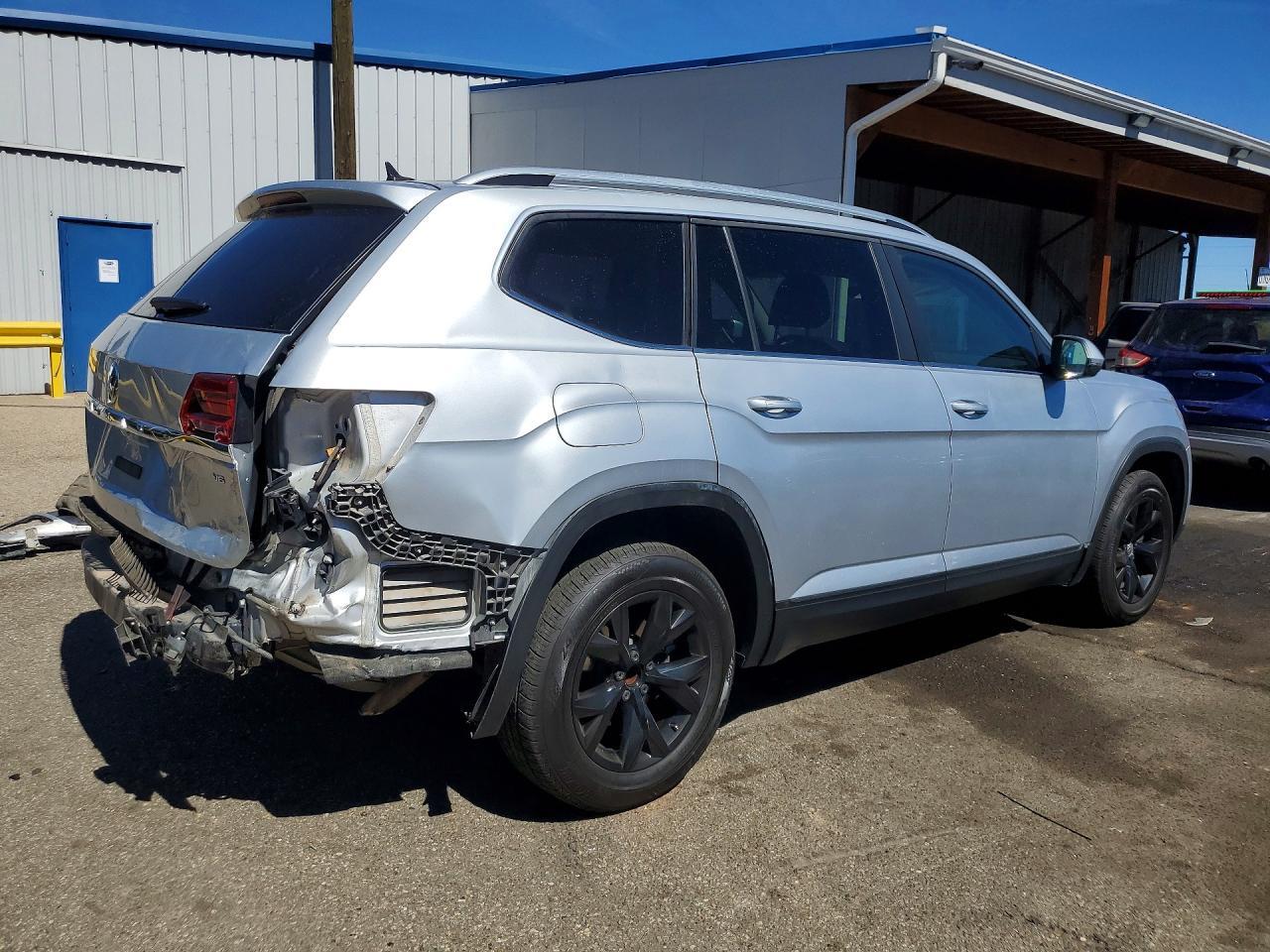 2019 Volkswagen Atlas Se - Фото 3