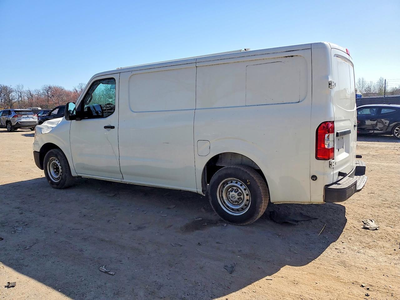 2013 Nissan Nv 1500 Utility / Service Van - Image 2