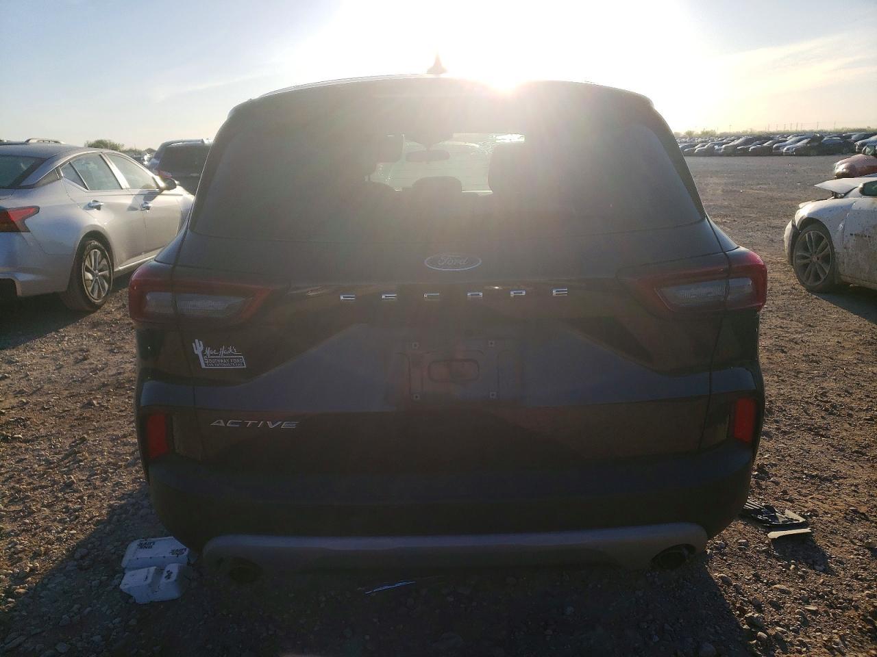 2023 Ford Escape Active - Image 6