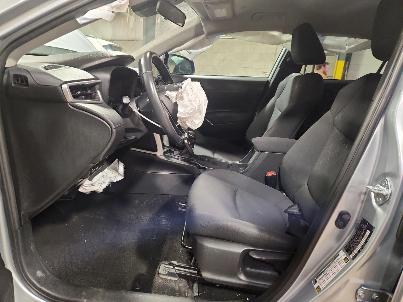 2023 Toyota Corolla Cross Le - Фото 7