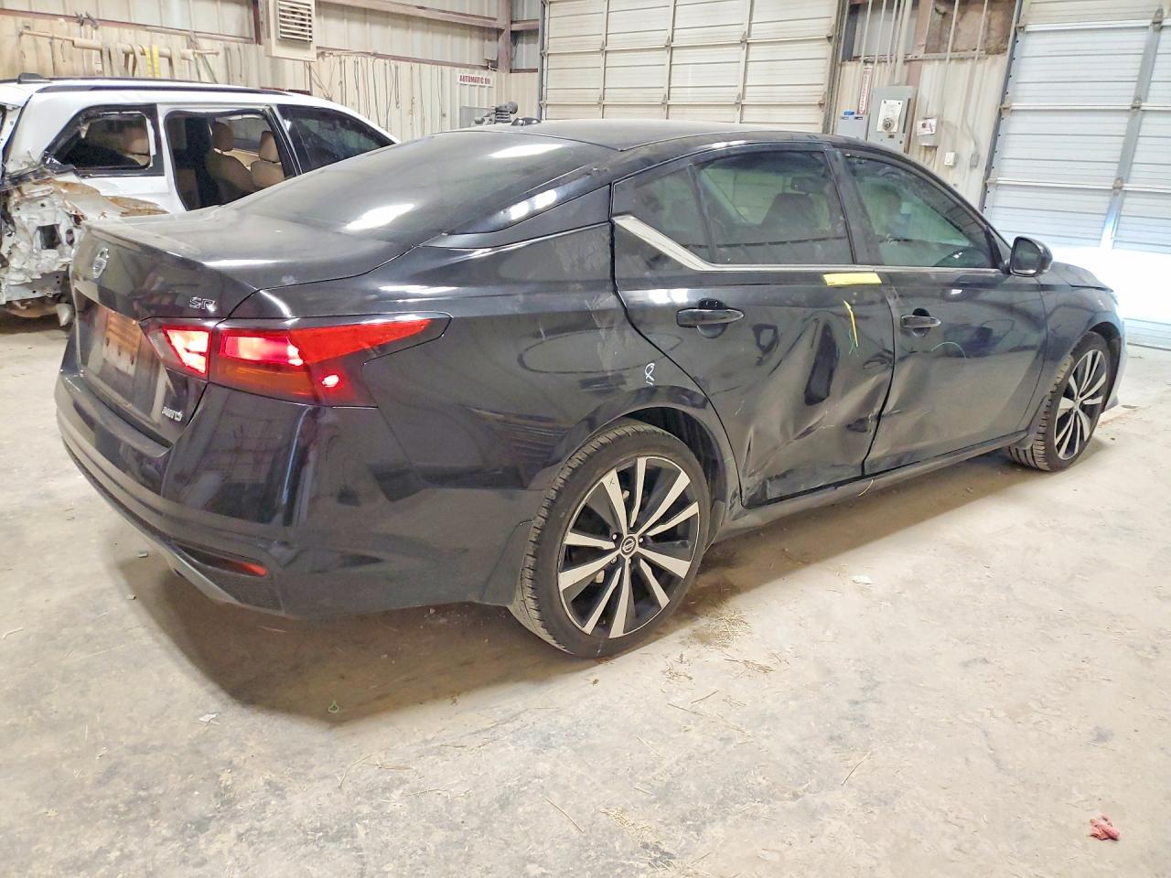 2019 Nissan Altima 2.5 Sr - Фото 3