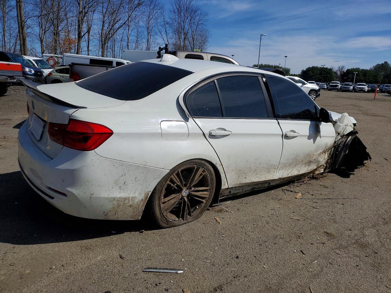 2016 BMW 328 Xi Sulev - Image 3