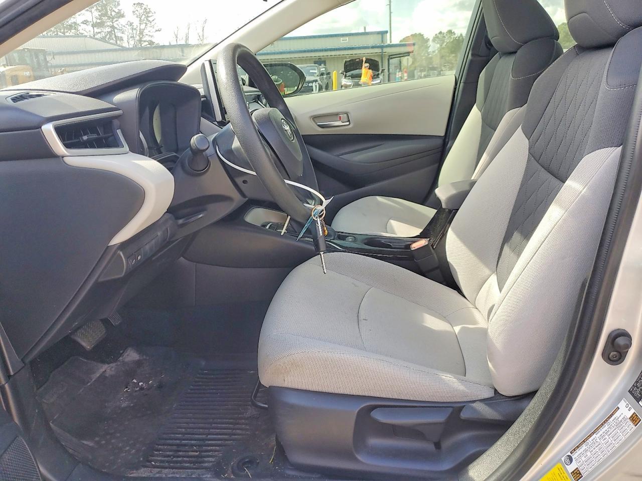 2020 Toyota Corolla Le - Фото 7