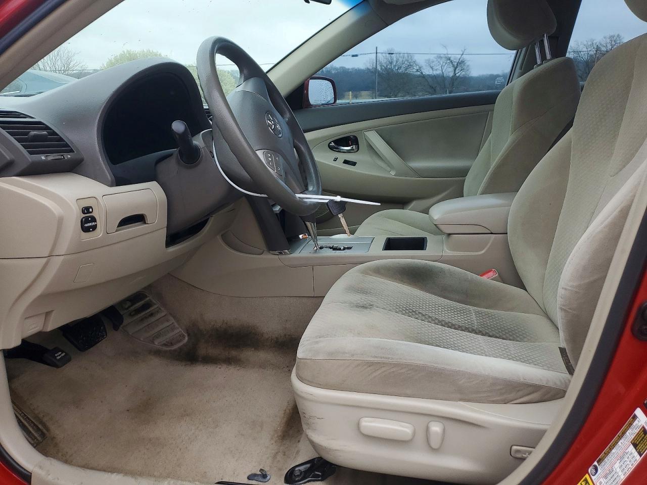 2009 Toyota Camry Le - Фото 7