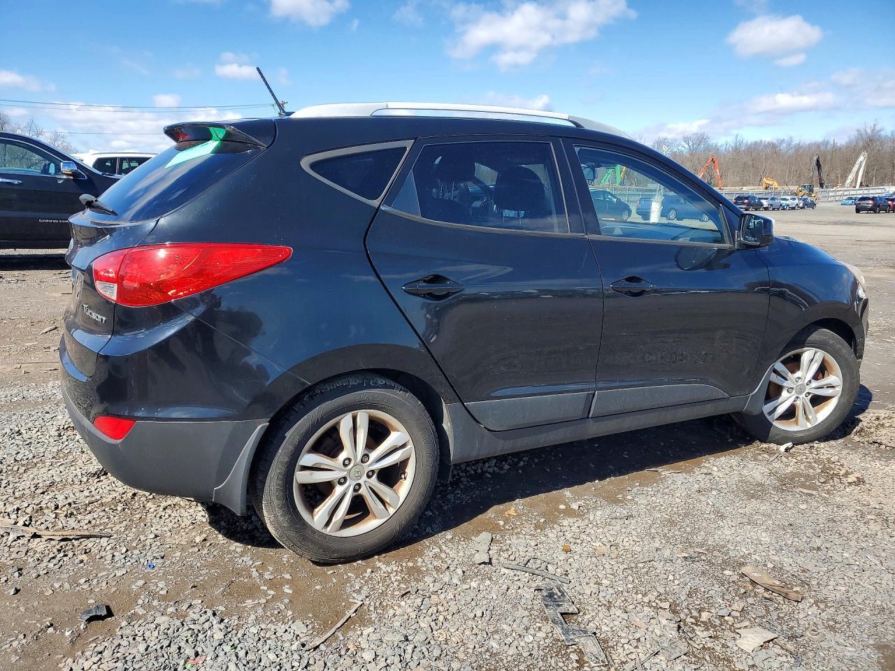 2011 Hyundai Tucson - Фото 3