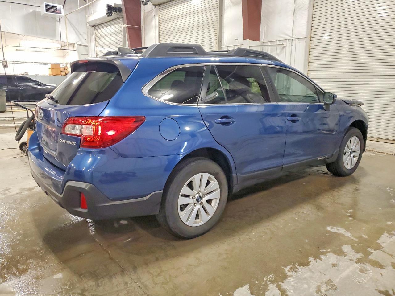 2019 Subaru Outback 2.5I Premium - Фото 3