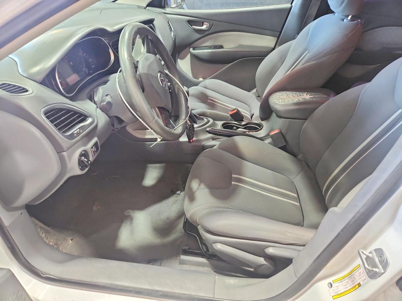 2013 Dodge Dart Sxt - Image 7