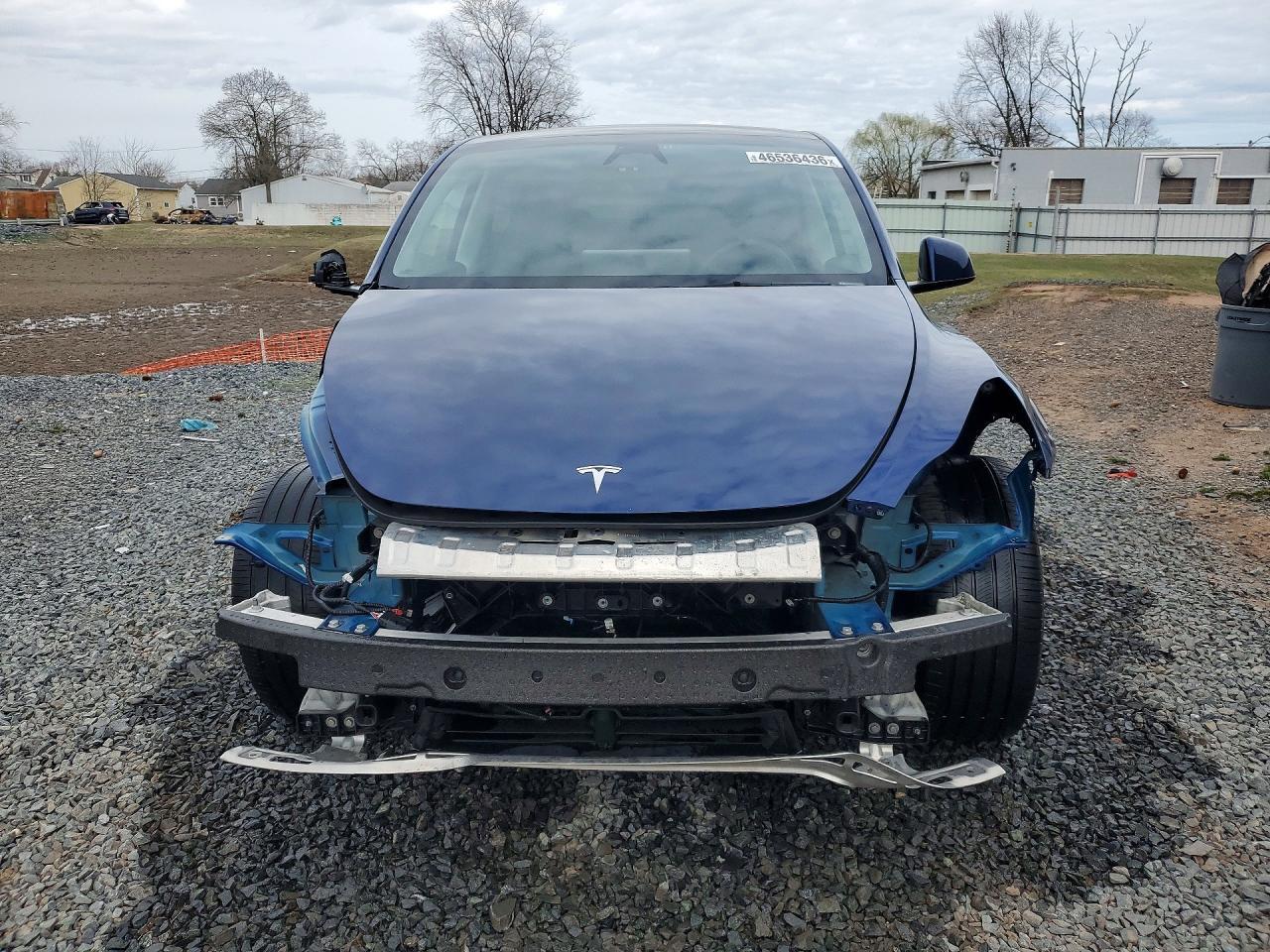 2024 Tesla Model Y - Фото 5