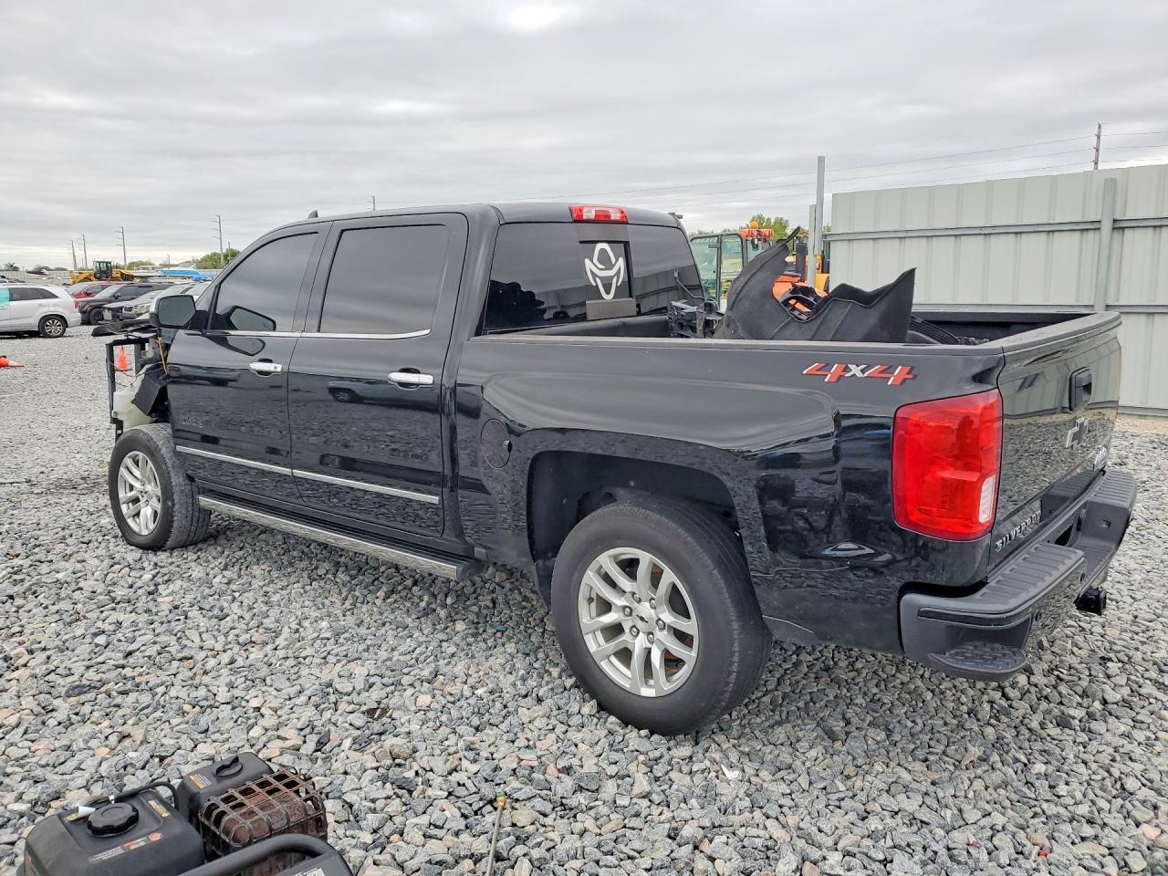 2018 Chevrolet Silverado K1500 High Country - Image 2