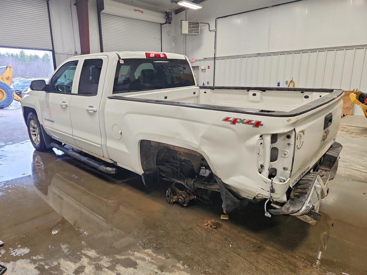 2016 Chevrolet Silverado K1500 Lt - Image 2