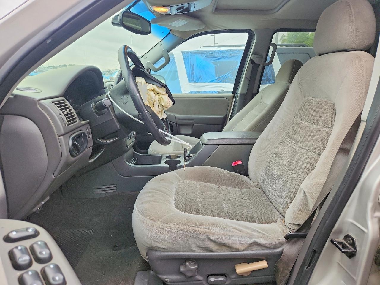 2005 Ford Explorer Xlt - Image 7