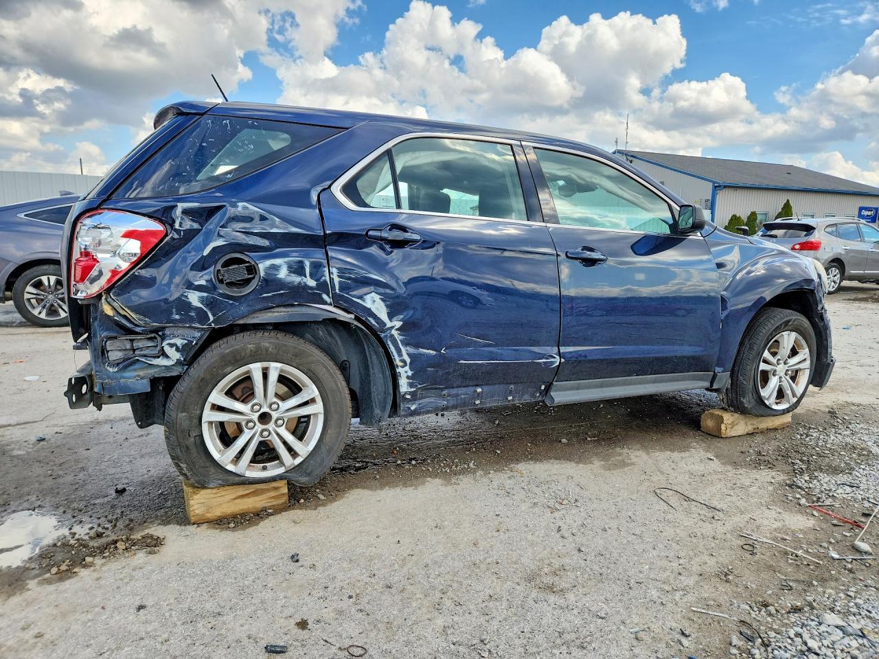 2017 Chevrolet Equinox Ls - Фото 3
