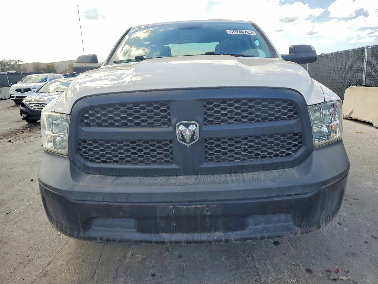 2022 Ram 1500 Classic Tradesman - Фото 5