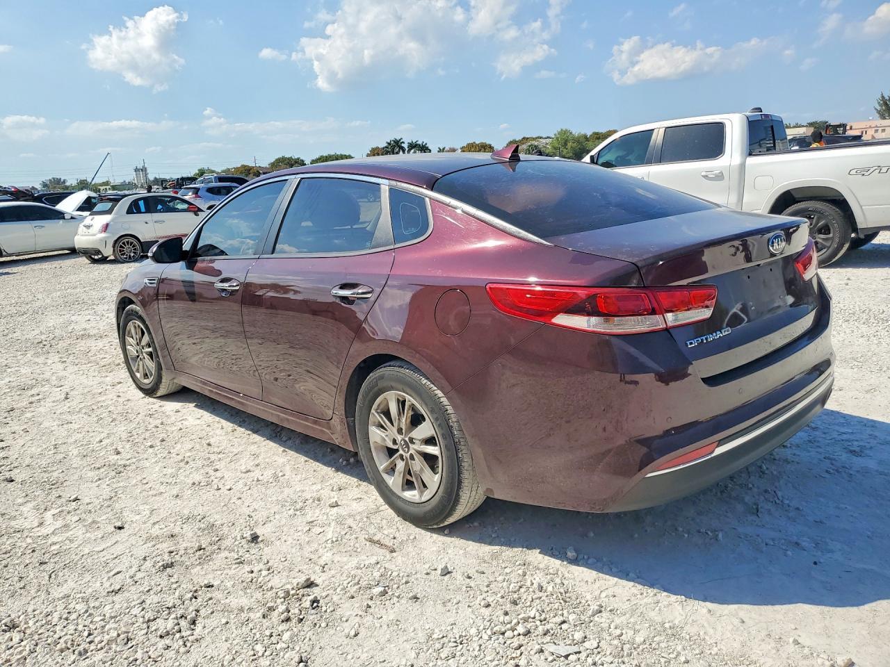 2018 Kia Optima Lx - Фото 2