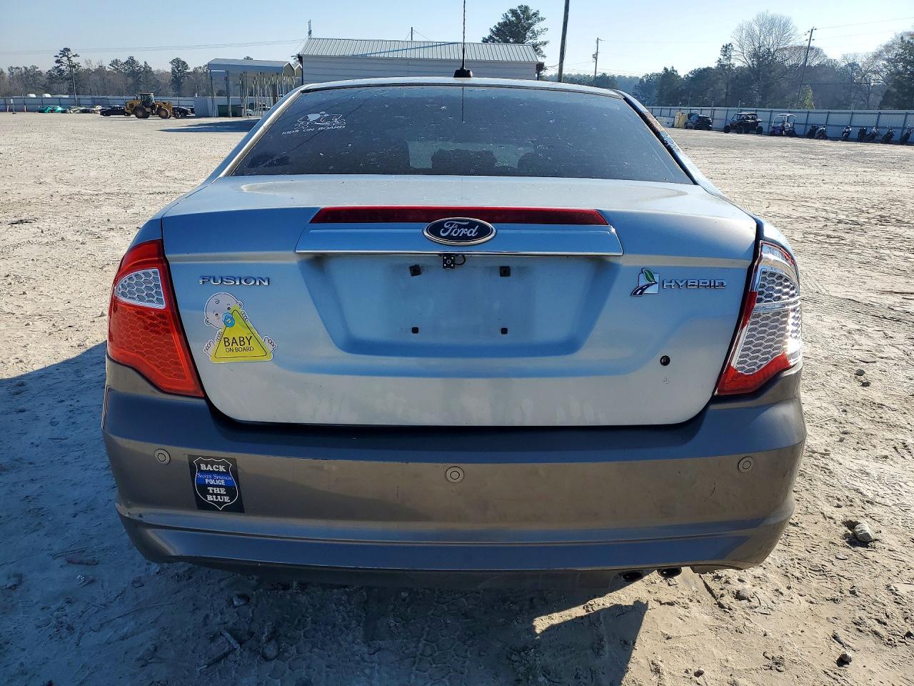 2011 Ford Fusion Hybrid - Фото 6
