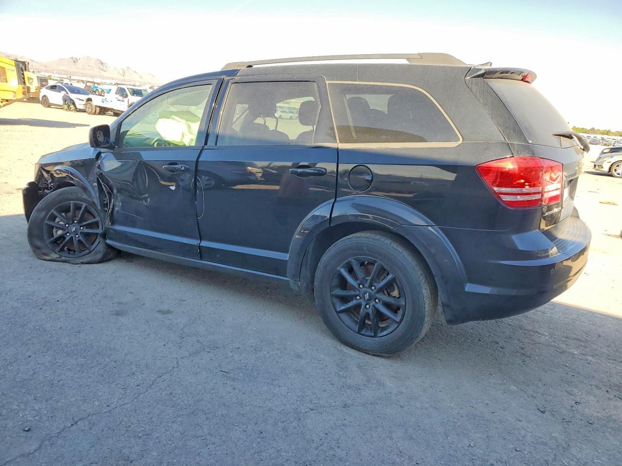 2020 Dodge Journey Se - Фото 2