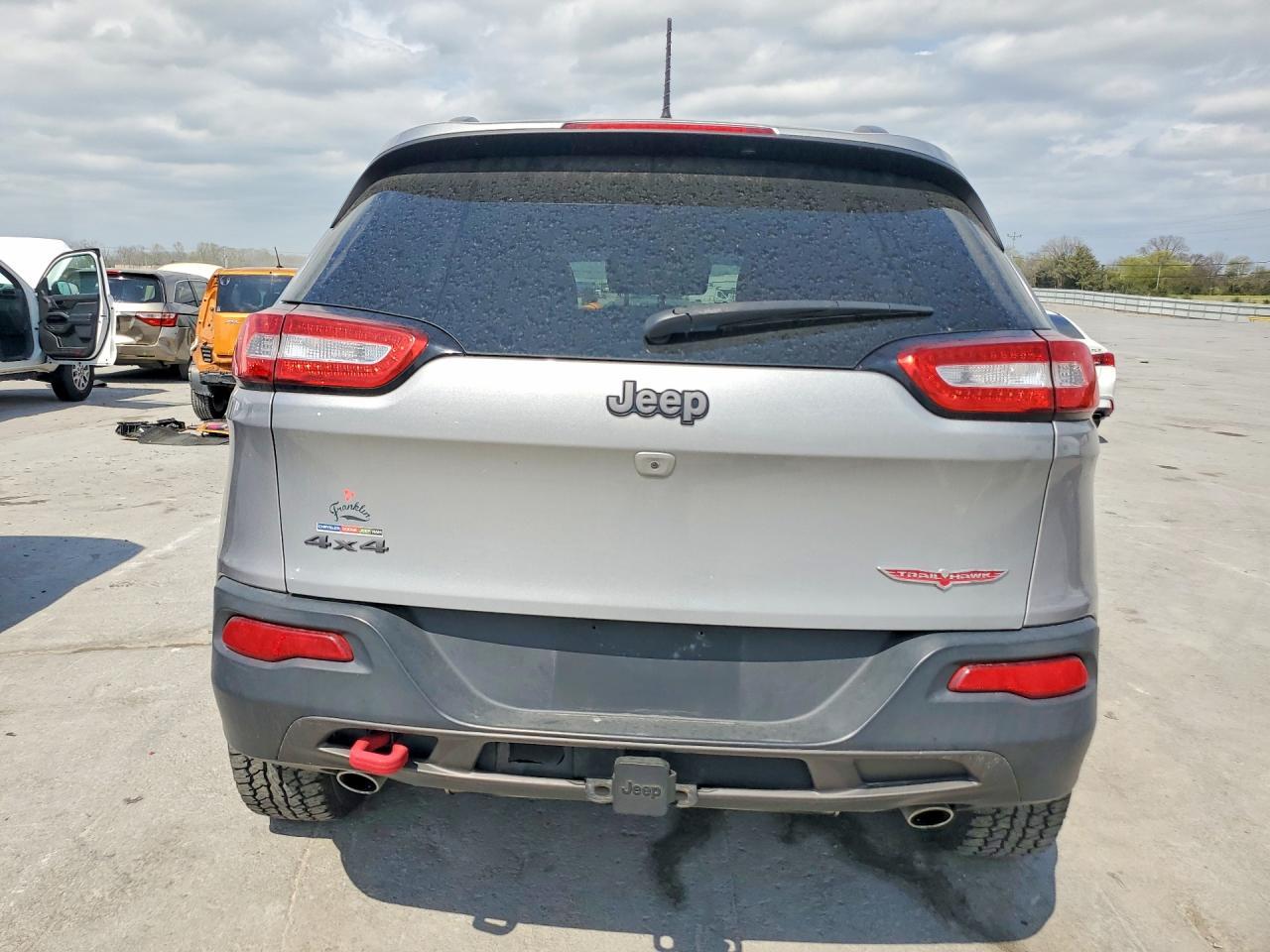 2017 Jeep Cherokee Trailhawk - Image 6