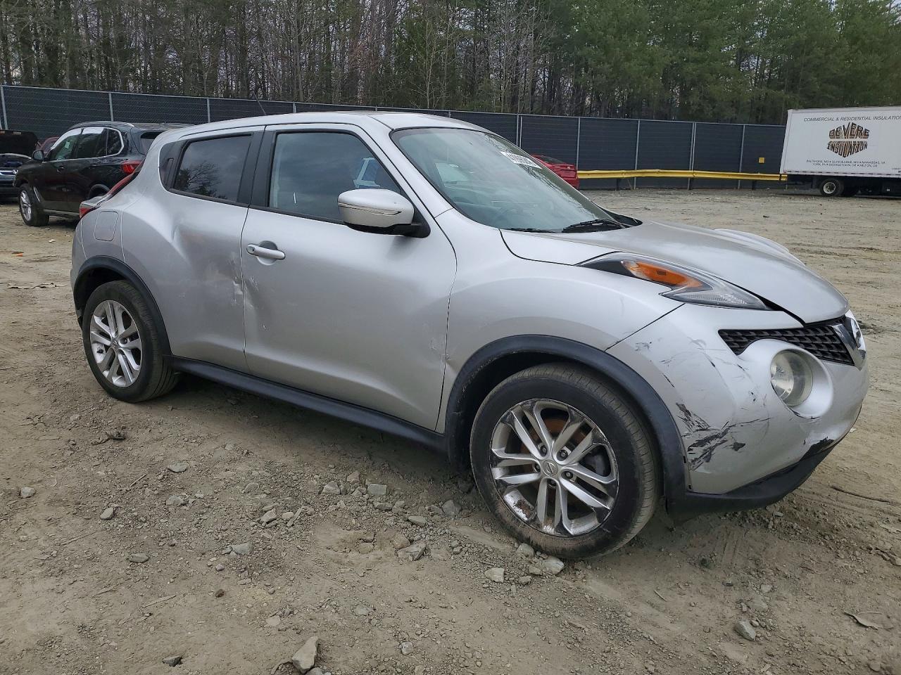 2015 Nissan Juke S - Image 4