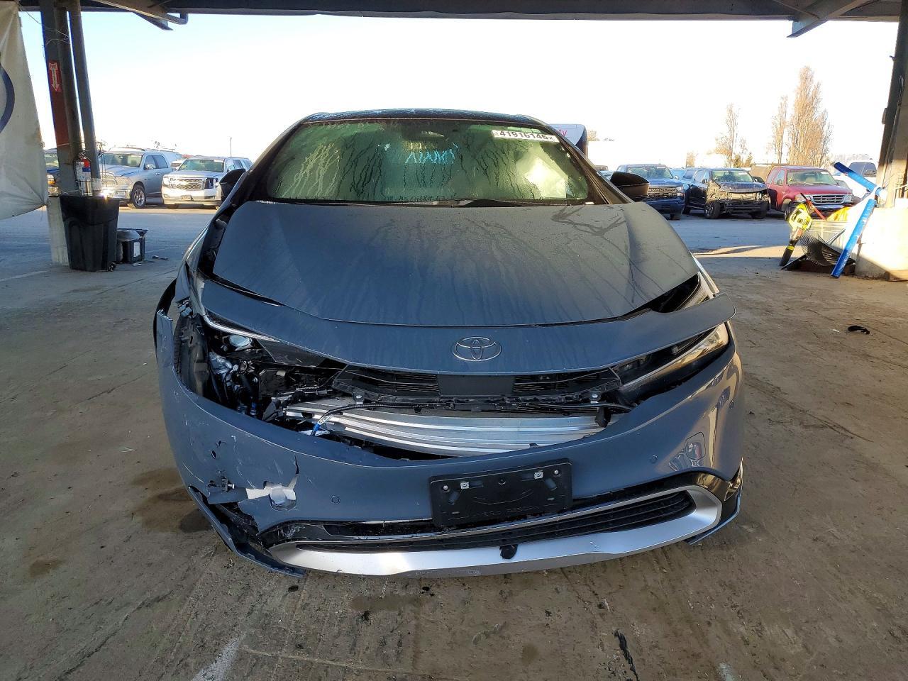 2023 Toyota Prius Prime Xse Premium - Image 5