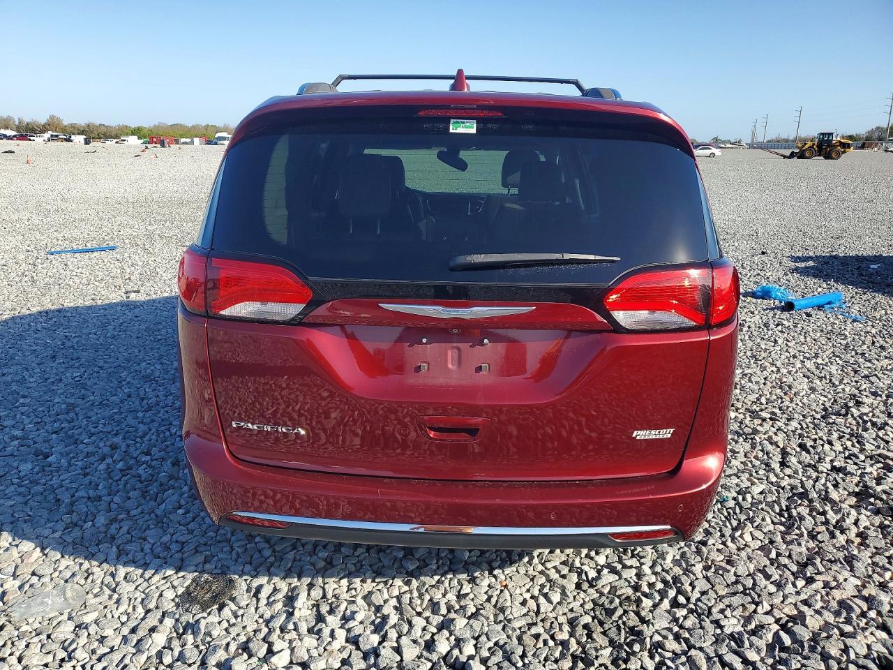 2018 Chrysler Pacifica Touring L - Image 6