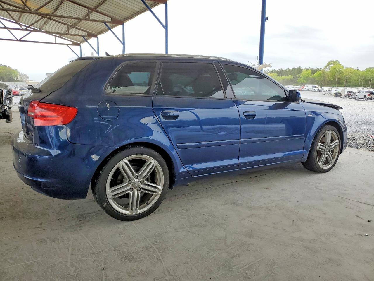 2013 Audi A3 Premium Plus - Фото 3