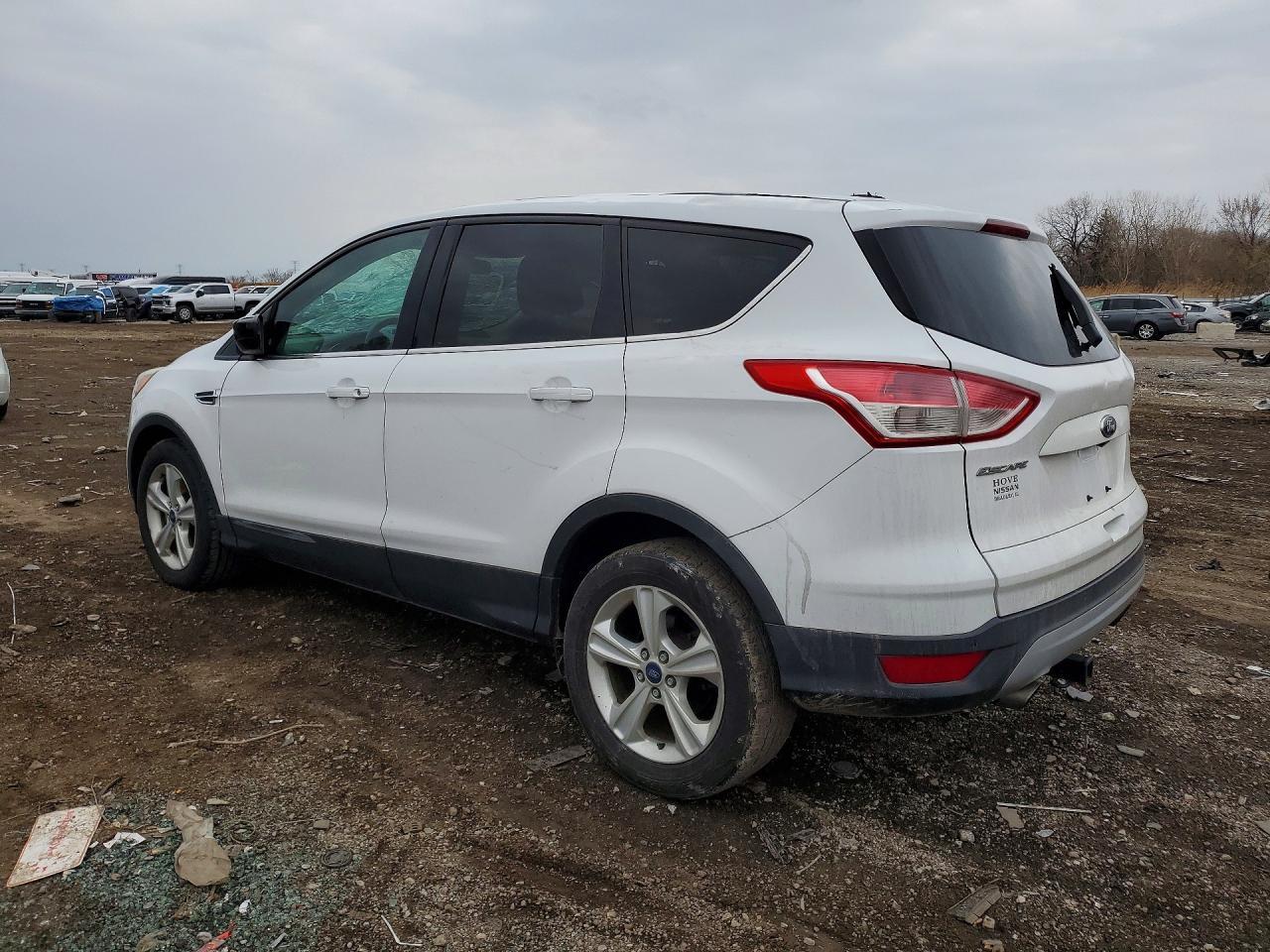 2014 Ford Escape Se - Image 2