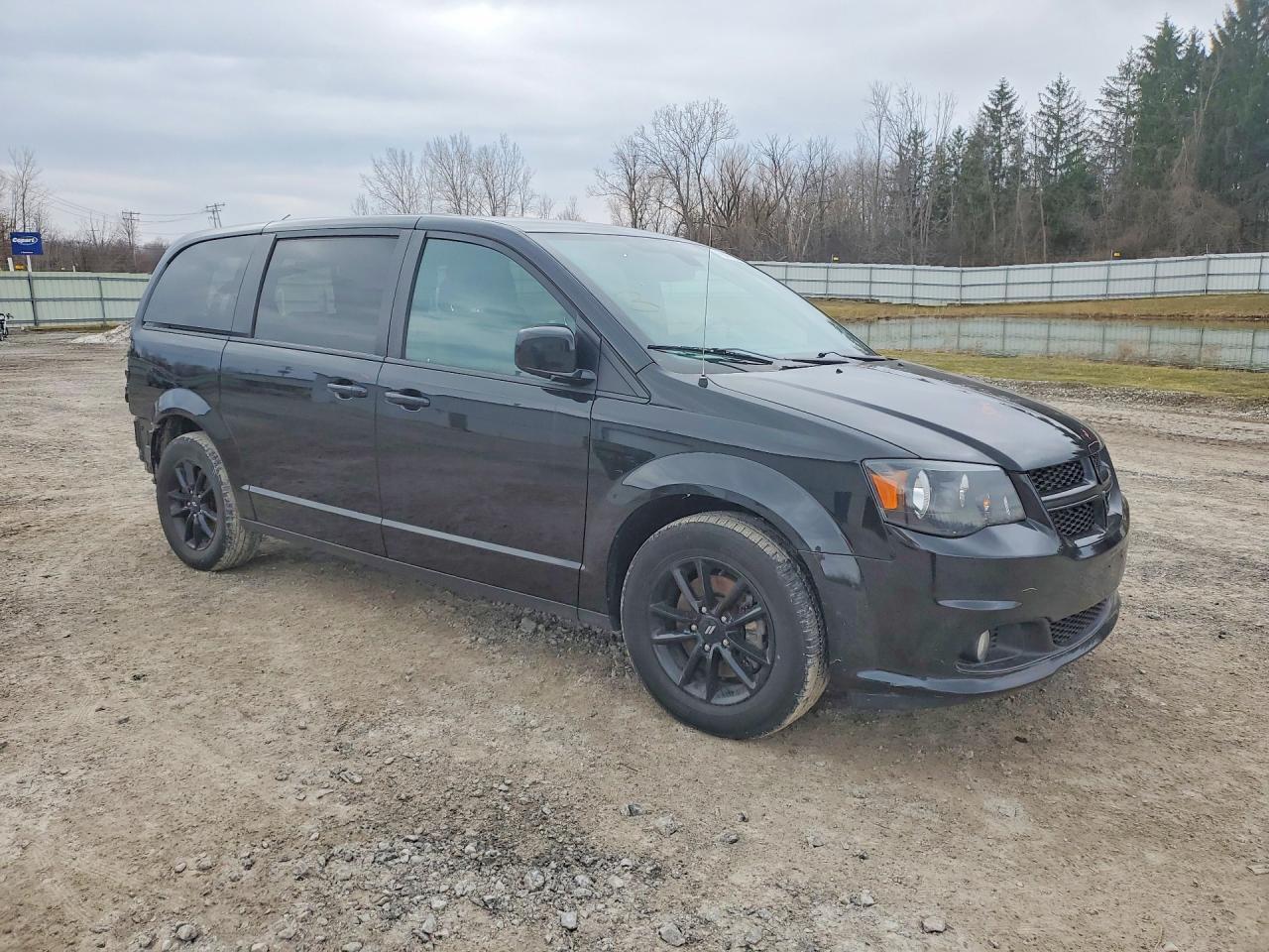 2020 Dodge Grand Caravan Gt - Image 4