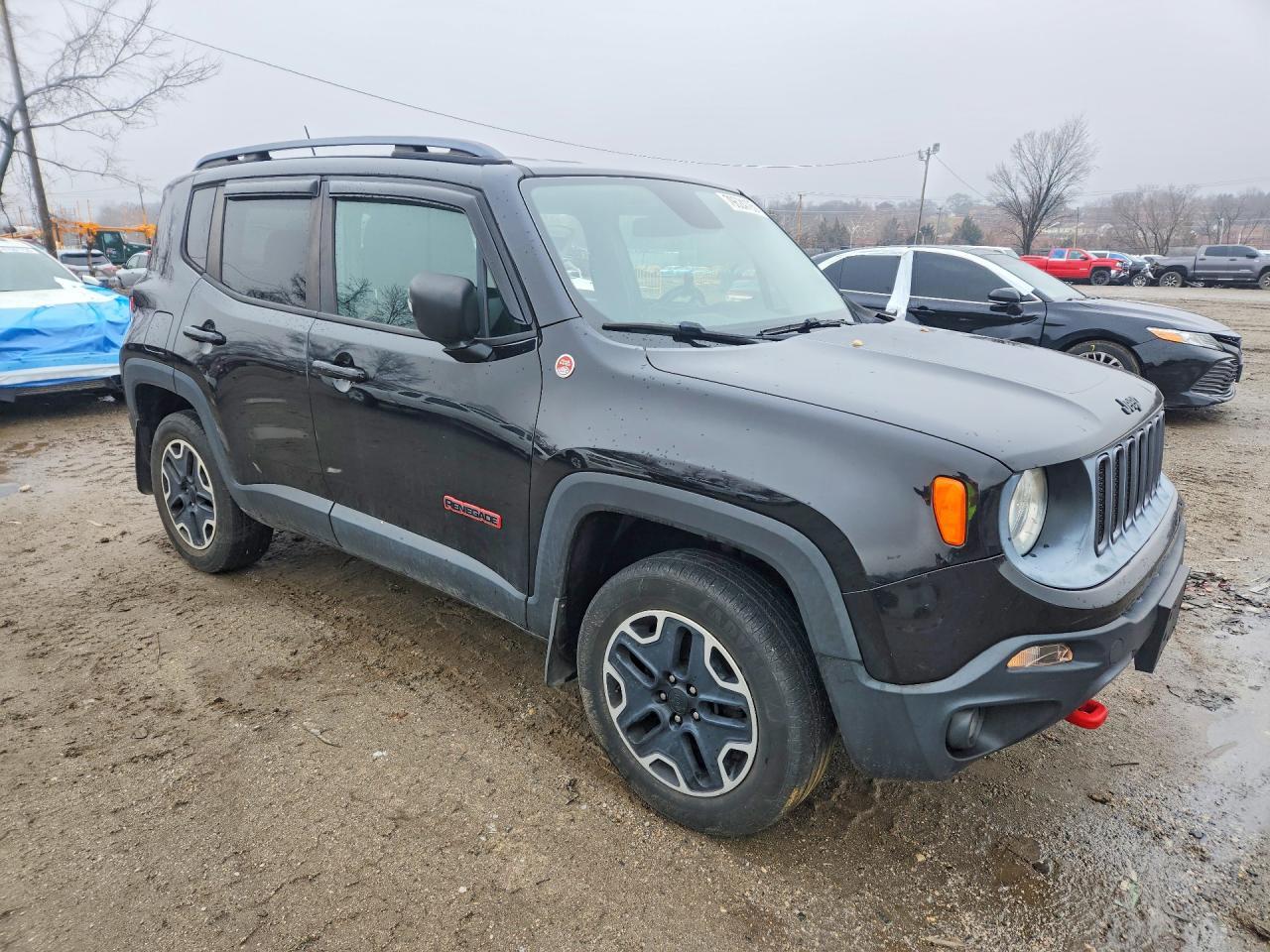 2015 Jeep Renegade - Фото 4