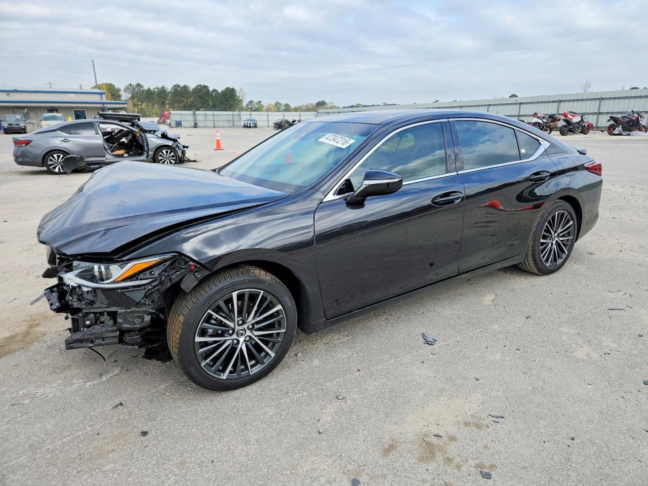 2025 Lexus Es 300H Base