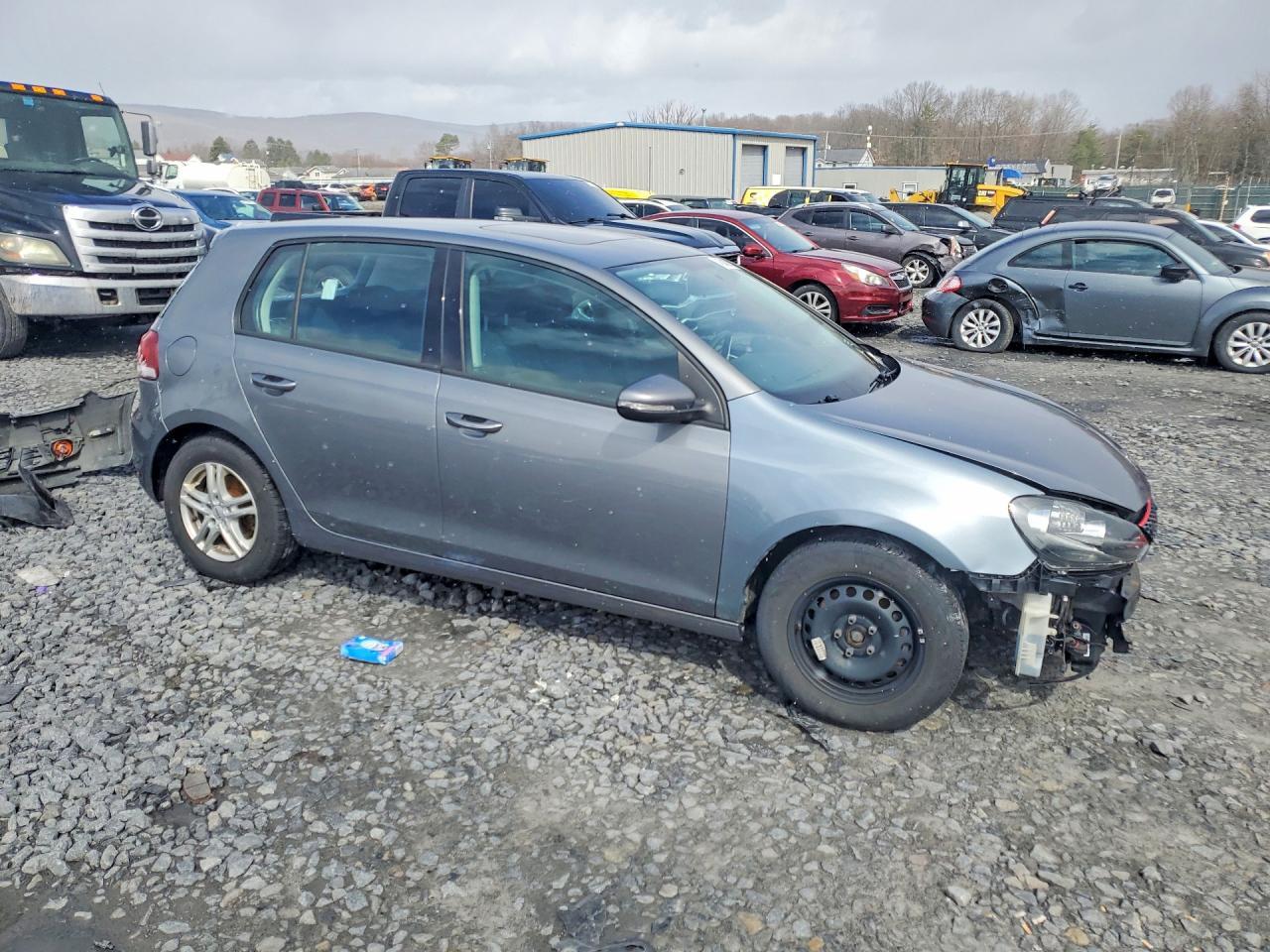 2010 Volkswagen Golf - Фото 4
