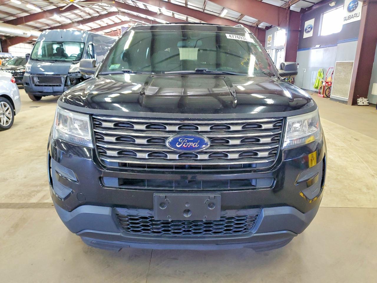 2017 Ford Explorer - Фото 5