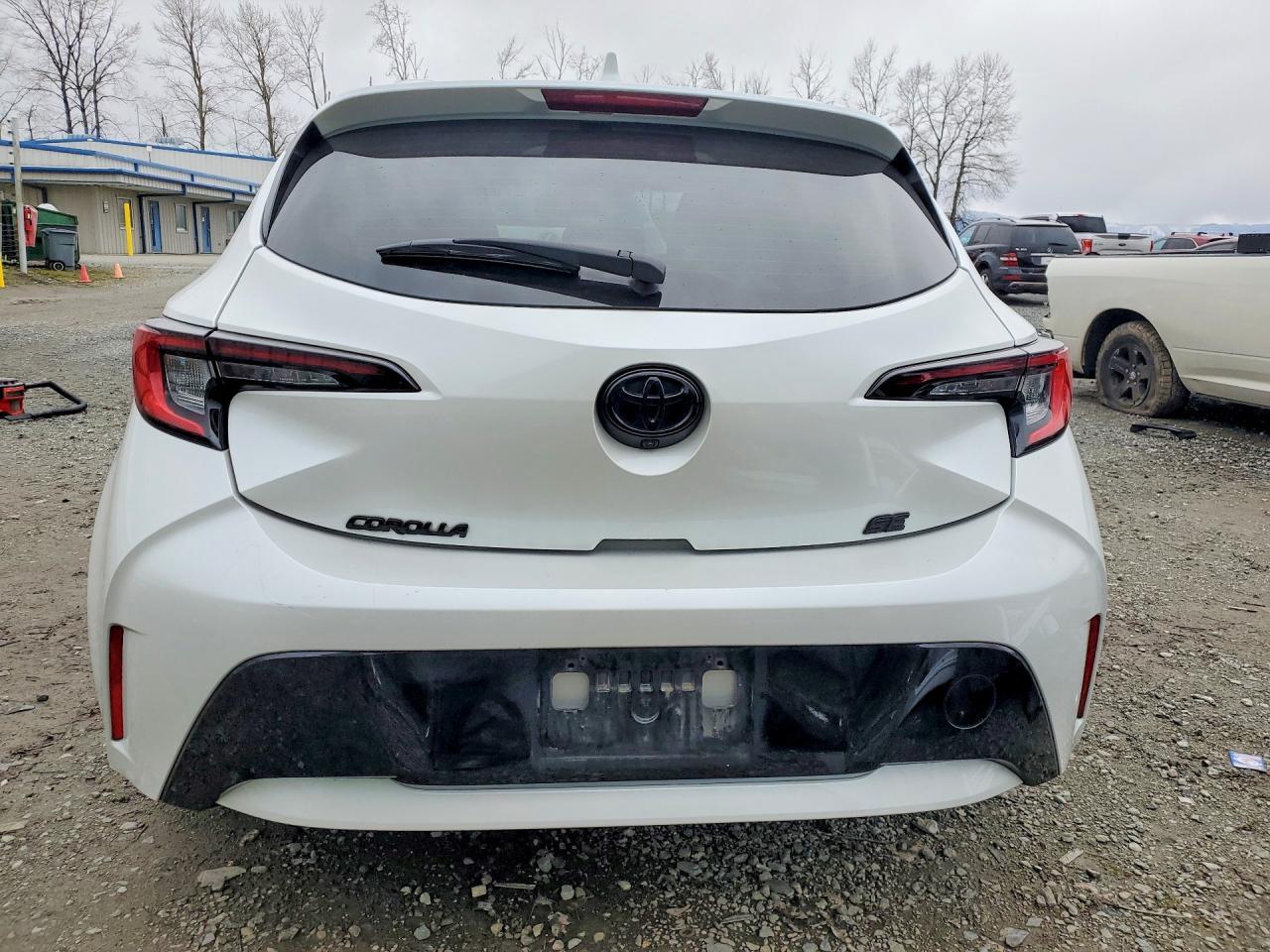 2024 Toyota Corolla Hatchback Se - Image 6