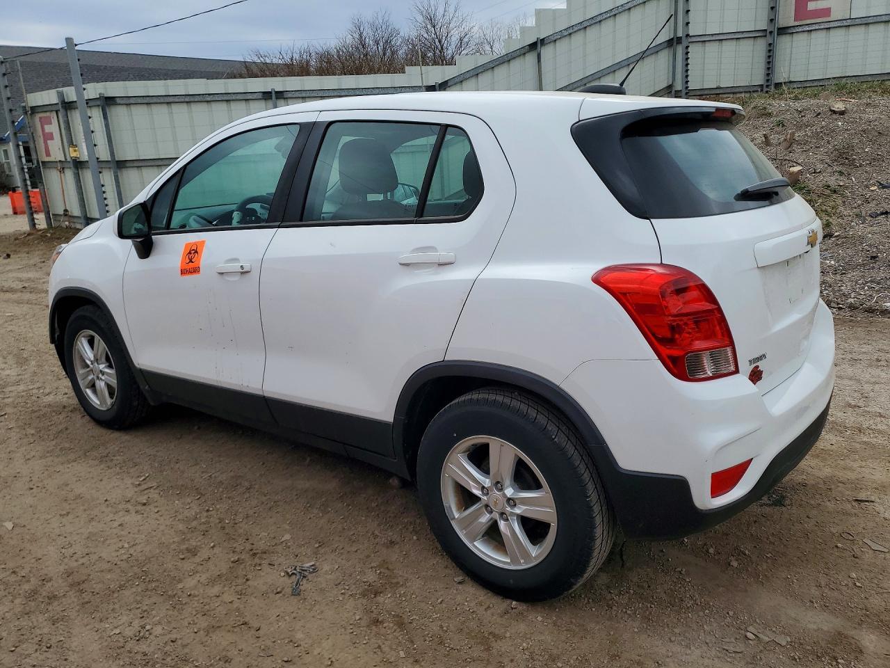 2020 Chevrolet Trax Ls - Фото 2