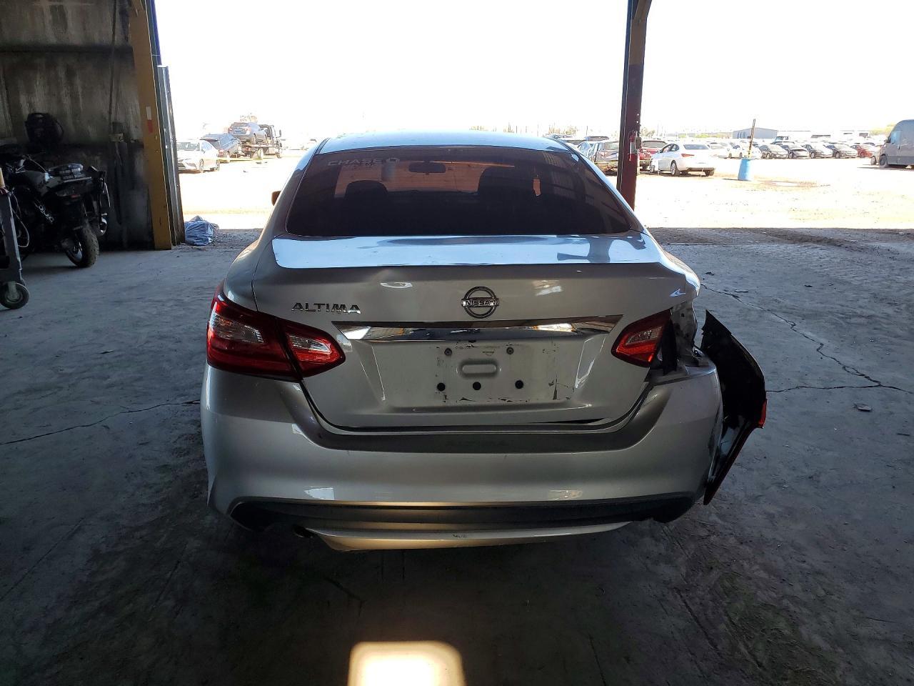 2017 Nissan Altima 2.5 S - Фото 6