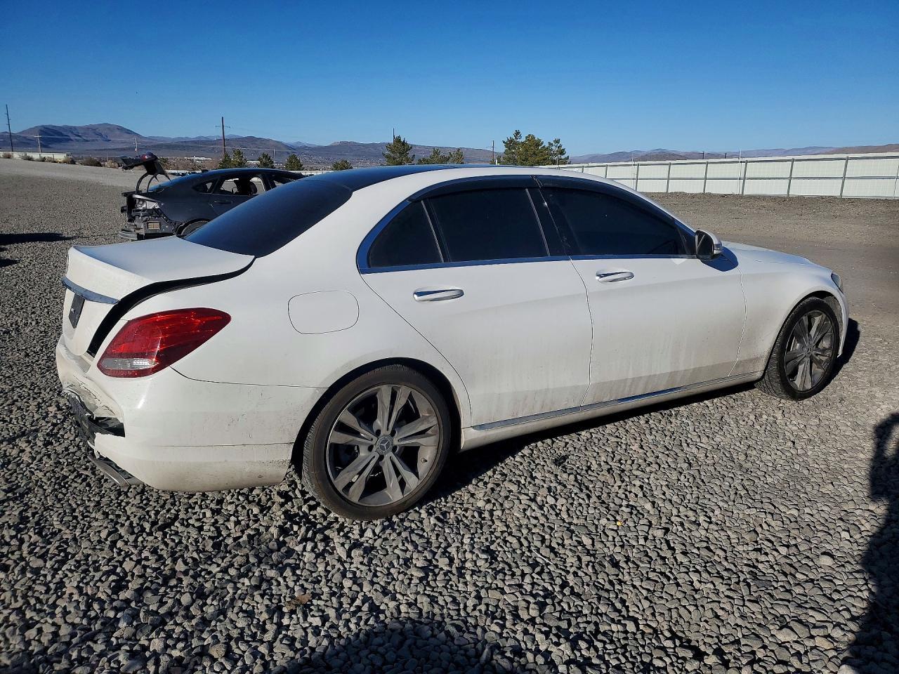 2018 Mercedes-Benz C 300 - Фото 3
