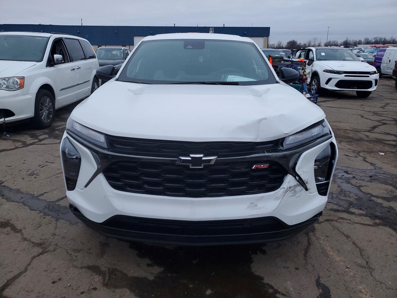 2025 Chevrolet Trax 1Rs - Фото 5